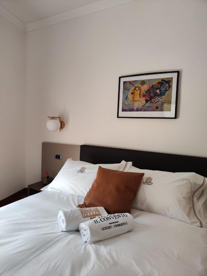 Bed and Breakfast Palazzo Il Convento Luxury Umberto I Nápoles Exterior foto