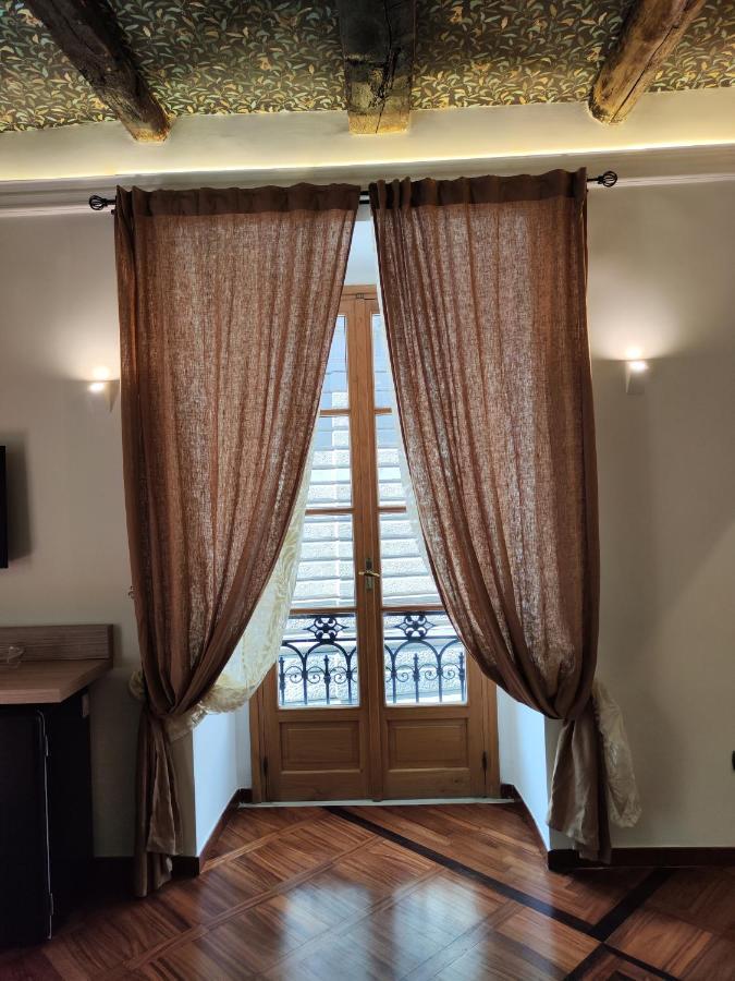 Bed and Breakfast Palazzo Il Convento Luxury Umberto I Nápoles Exterior foto