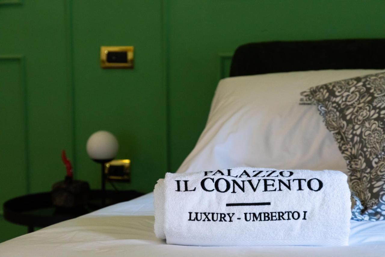 Bed and Breakfast Palazzo Il Convento Luxury Umberto I Nápoles Exterior foto